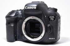 Canon EOS 7D Mark II 20.2MP
