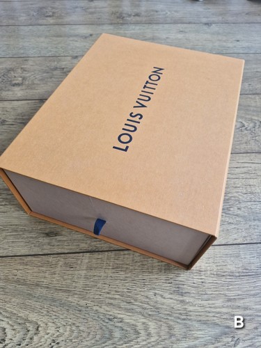 Louis vuitton shoe - gift, box