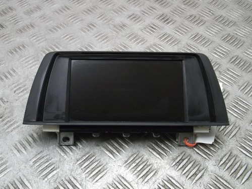 Bmw series f20 radio - 1,