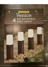  RATTAN  LIGHT RATTAN POST