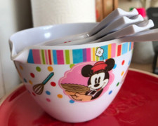 Measuring Cups X 4 Mickey & Minnie Mouse