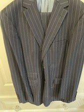 HUGO BOSS GENTS SUIT STUNNING