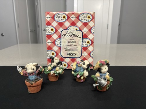 Mary moo moos pots - in,