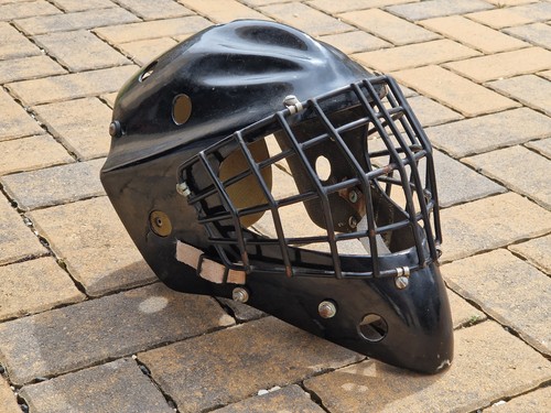 Promasque ice hockey goalie