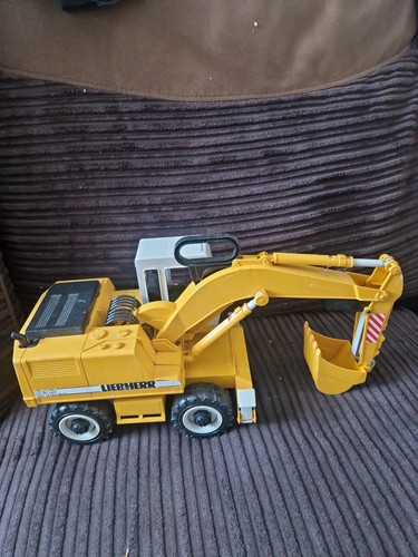 Bruder liebherr 912 - liebherr,