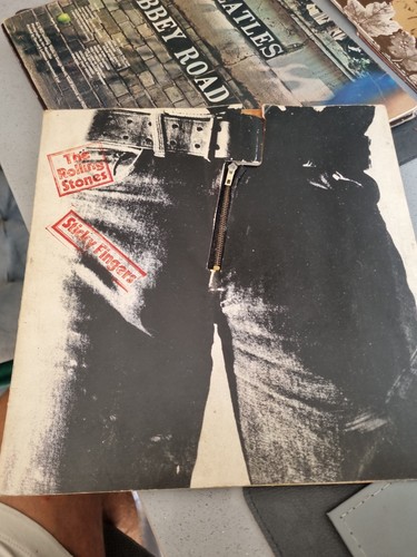 The rolling stones sticky - rolling,