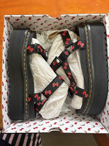 11w vegan hello kitty - 11w,