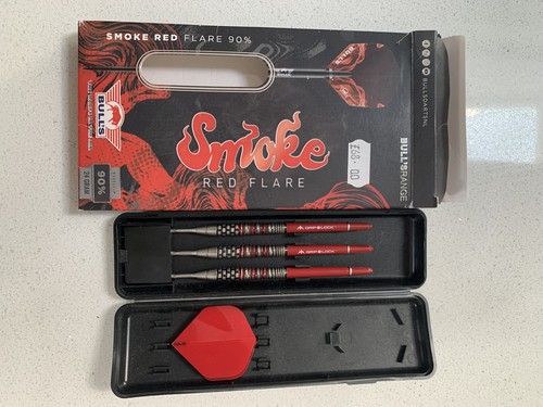 Bulls smoke red flare - red,