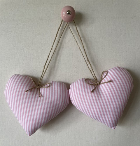 Pair heart door - pair, hangers