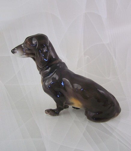 Nymphenburg dachshund dog - "dachshund",