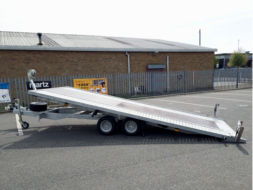 Car transporter trailer - car,