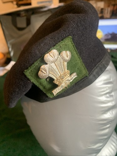 The royal welsh regiment beret - the,