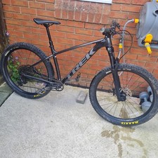Trek Roscoe 7 Mountain Bike