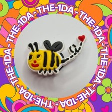 SUPER CUTE Love Heart Bumble