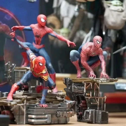 Spider man statue action - spider-man,