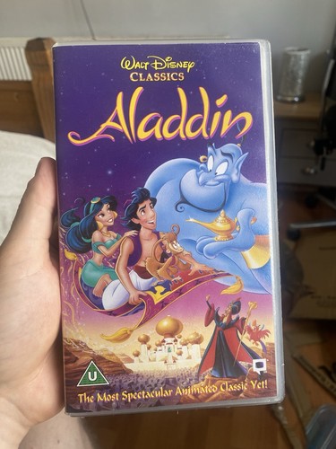 Walt disney classics aladdin - walt,