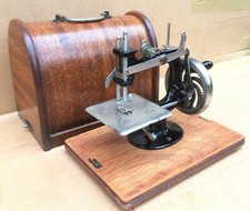 Vintage Lead Chain stitch