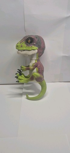 Fingerlings untamed raptor - fingerlings,