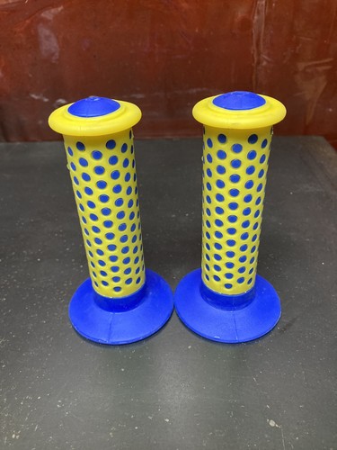 Raleigh burner style grips - style,