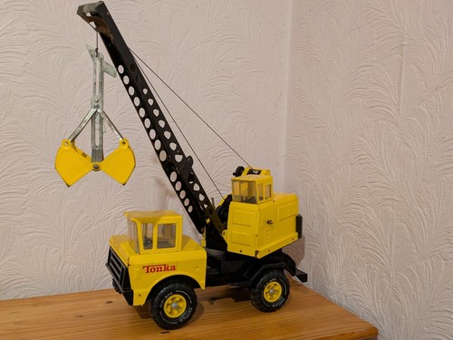 Vintage tonka trucks mighty - vintage,