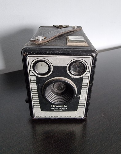 Kodak brownie six model - kodak,
