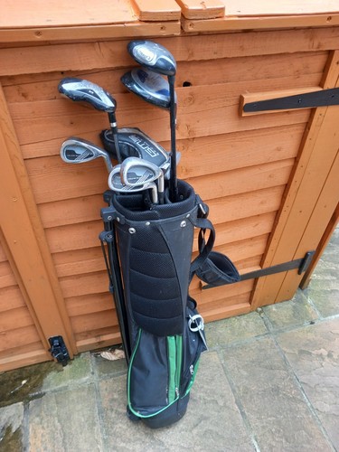 Golf bag with clubs not - with,