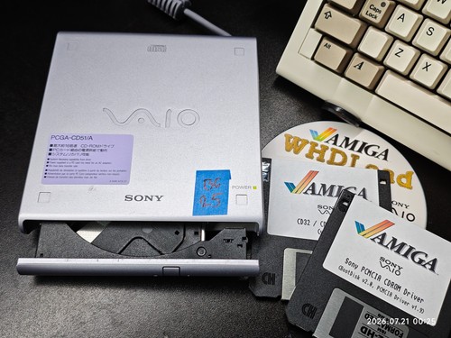 Amiga 600 1200 pcmcia - cd, drive