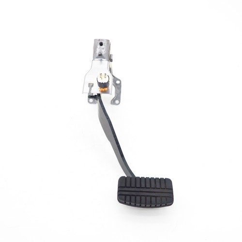 Break pedal mitsubishi - break,