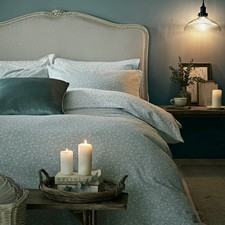 Laura Ashley Frost & Ice Winter Floral Duvet Cover Set Super king rrp £90