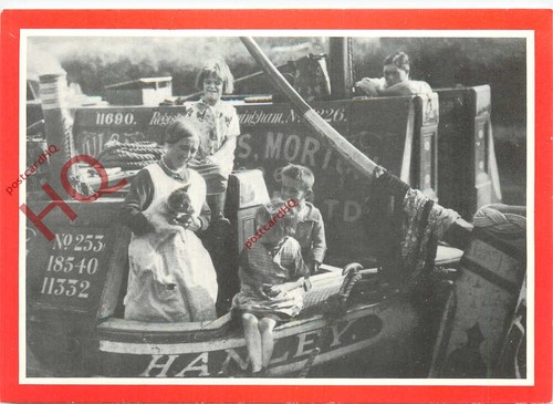 Postcard narrow boat - postcard>>narrow,