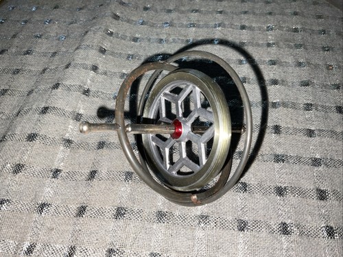 Gyroscope metal spinning top - gyroscope,