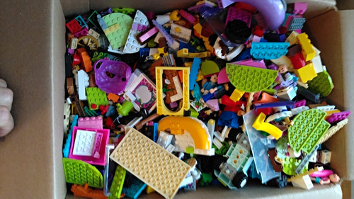 Lego multicolour bulk lot - multicolour,