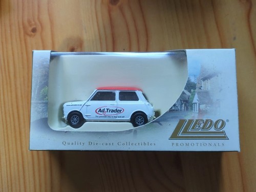 Lledo mini ad trader - 1:43,