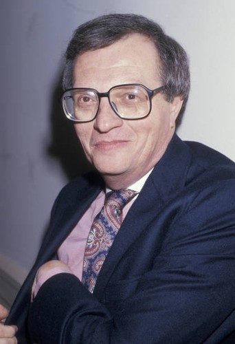 Larry king during - during, 8th