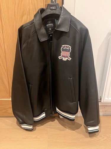 Brand new 2025 - 2025, leather