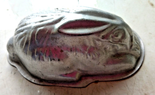 Vintage small aluminium bunny - aluminium,