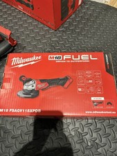 Milwaukee 18V Angle Grinder