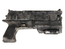 Fallout 3 10mm Pistol 1:1