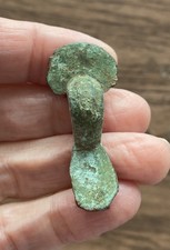 ANGLO SAXON. BRONZE SMALL BROOCH (8TH CENTURY A.D).