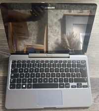 Samsung ATIV Smart PC Tablet &