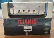 1998 titanic die cast - die,