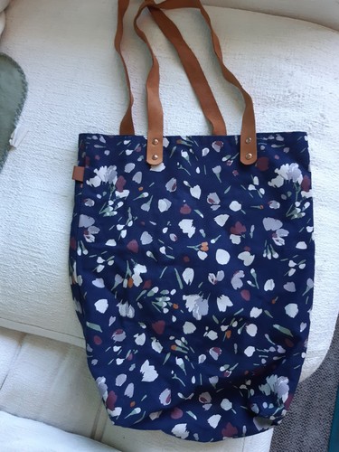National trust floral tote - national,