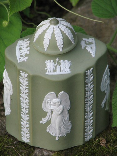 Wedgwood rare tea caddy - wedgwood, green