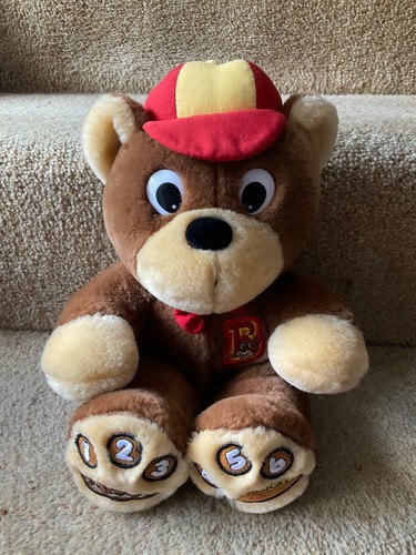 Vintage story telling - vintage, plush