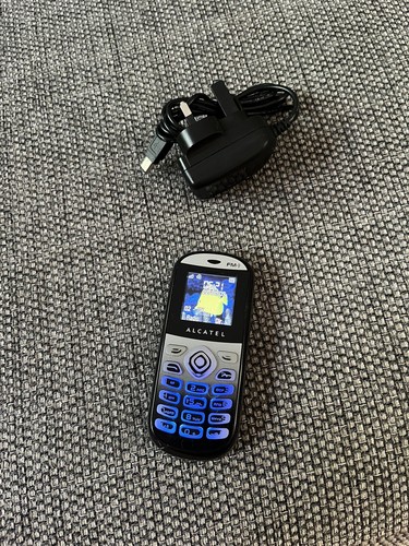 Alcatel 209 small - small, simple