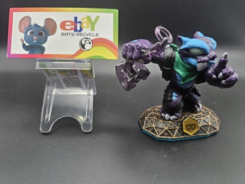 Skylanders figure shadow
