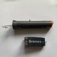 Simms Nippers Line Cutters Plus Zinger 