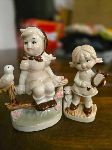 Vintage hummel style porcelain - style,