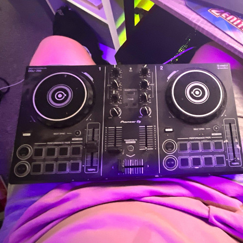 Ddj-200