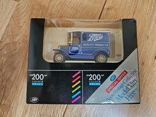 LLEDO 1934 FORD MODEL A VAN